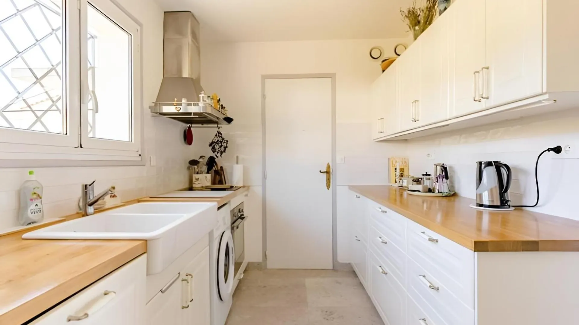 Habitación en casa particular Villa Echauguette, Chambre Et Toilette Privee Maison Partagee Avec La Proprietaire Six-Fours-les-Plages