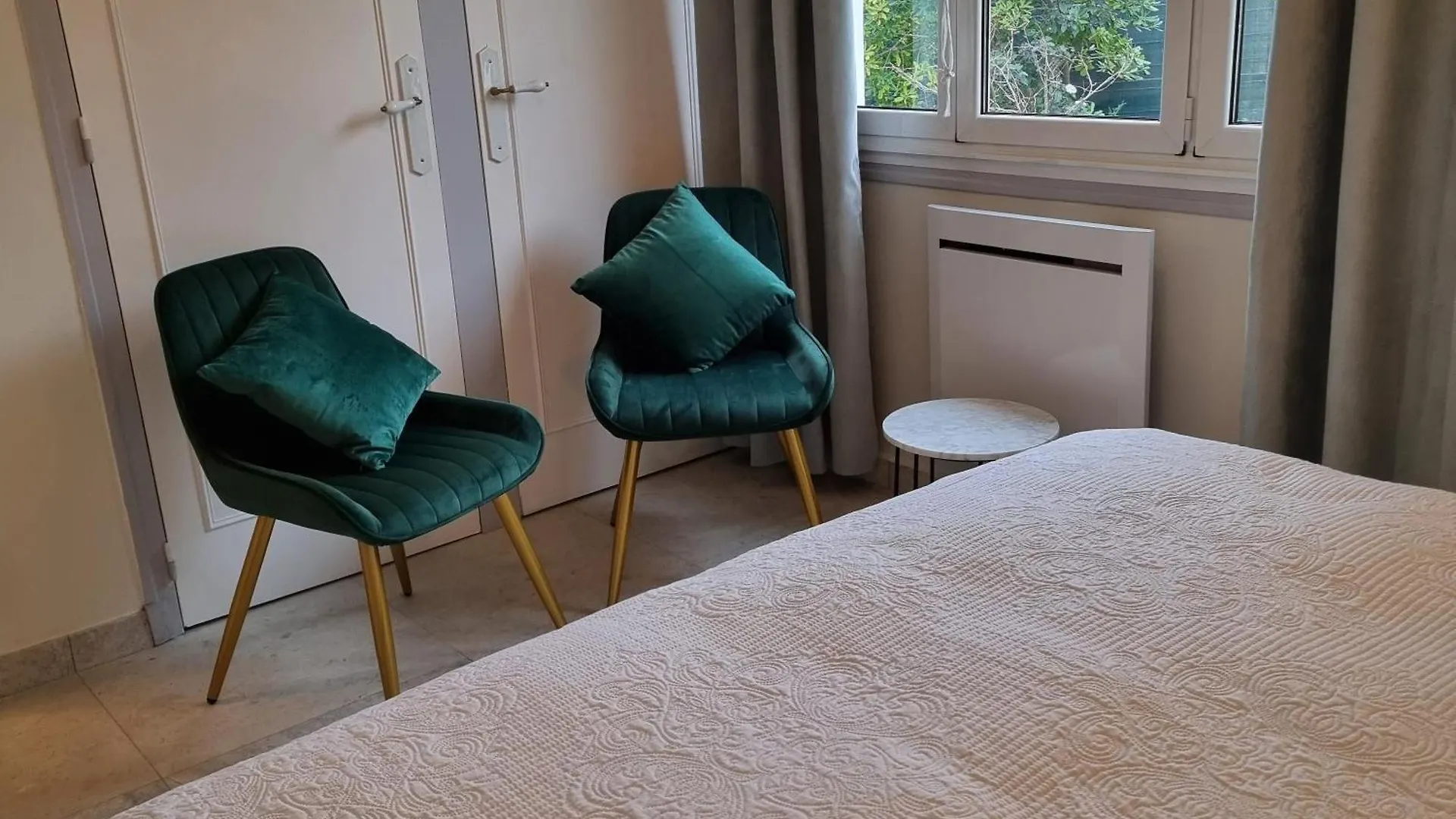 Villa Echauguette, Chambre Et Toilette Privee Maison Partagee Avec La Proprietaire Six-Fours-les-Plages Frankreich